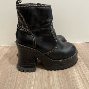 VTG Y2K CITY SNAPPERS PLATFORM CHUNKY HEEL Boots SHOES WOMENS Size 6